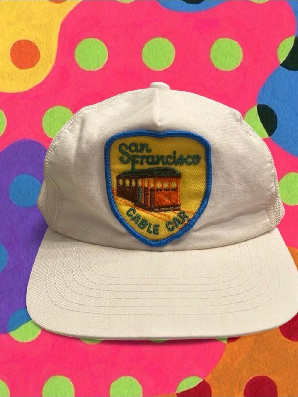 Vintage 1980’s white San Francisco Cable Car trucker snapback w/ mesh back
